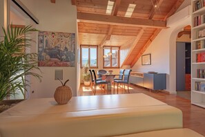 1 dormitorio, escritorio, cuna de viaje y wifi gratis