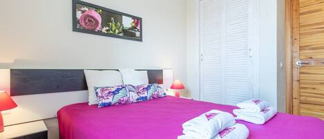 公寓 | 2 間臥室、熨斗/熨衣板