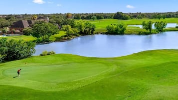 House, 4 Bedrooms, Accessible, Balcony | Golf