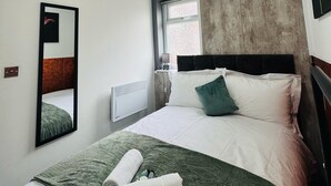 Dobbeltrom – comfort | Allergitestet sengetøy, strykejern/-brett, wi-fi (inkludert) og sengetøy