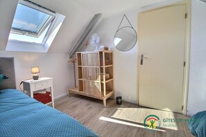 2 bedrooms, free WiFi, bed sheets