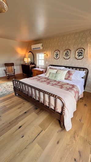 3 Schlafzimmer, Bügeleisen/Bügelbrett, WLAN, Bettwäsche