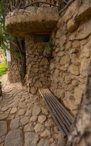 Property grounds - Qushi Shoncu Wasi (caraz)