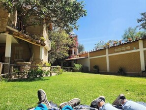 Property grounds - Qushi Shoncu Wasi (caraz)