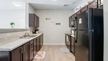 Microwave, oven, stovetop, dishwasher