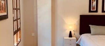 Spacious duplex with 5 bedrooms, garage, terrace