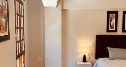 Spacious duplex with 5 bedrooms, garage, terrace