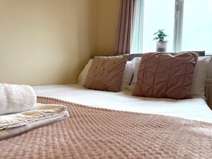 2 Schlafzimmer, Bügeleisen/Bügelbrett, kostenloses WLAN, Bettwäsche