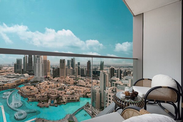 Lämmitetty uima-allas