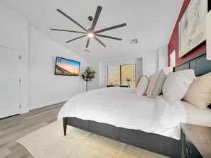 4 bedrooms, desk, iron/ironing board, free WiFi