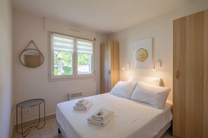 3 bedrooms, iron/ironing board, bed sheets - Appartement Rayol-Évasion vue mer - Welkeys (Rayol-Canadel-sur-Mer)