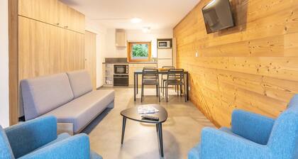 2 Room Apartment 5 People 1 Baby Garden Level