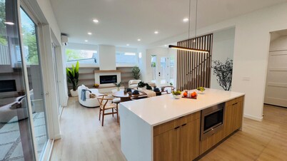 Brand New Architecture Gem 3BR House +SPA Bathroom