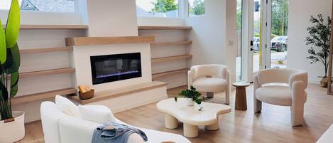 TV connectée, cheminée