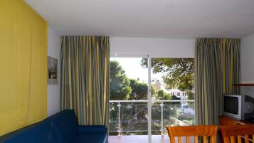 Apartment | Living room