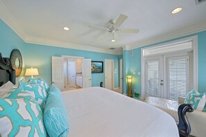 4 bedrooms, iron/ironing board, free WiFi, bed sheets