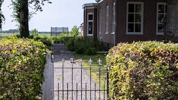 Front garden