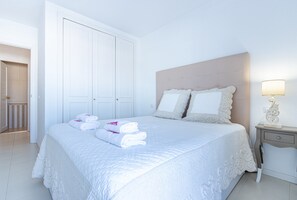 شقة | 2 عدّة غرف نوم ومكواة/لوح كي