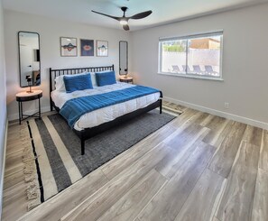 5 habitaciones, tabla de planchar con plancha, wifi y ropa de cama 