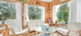 Lovely cottage close to the North Sea