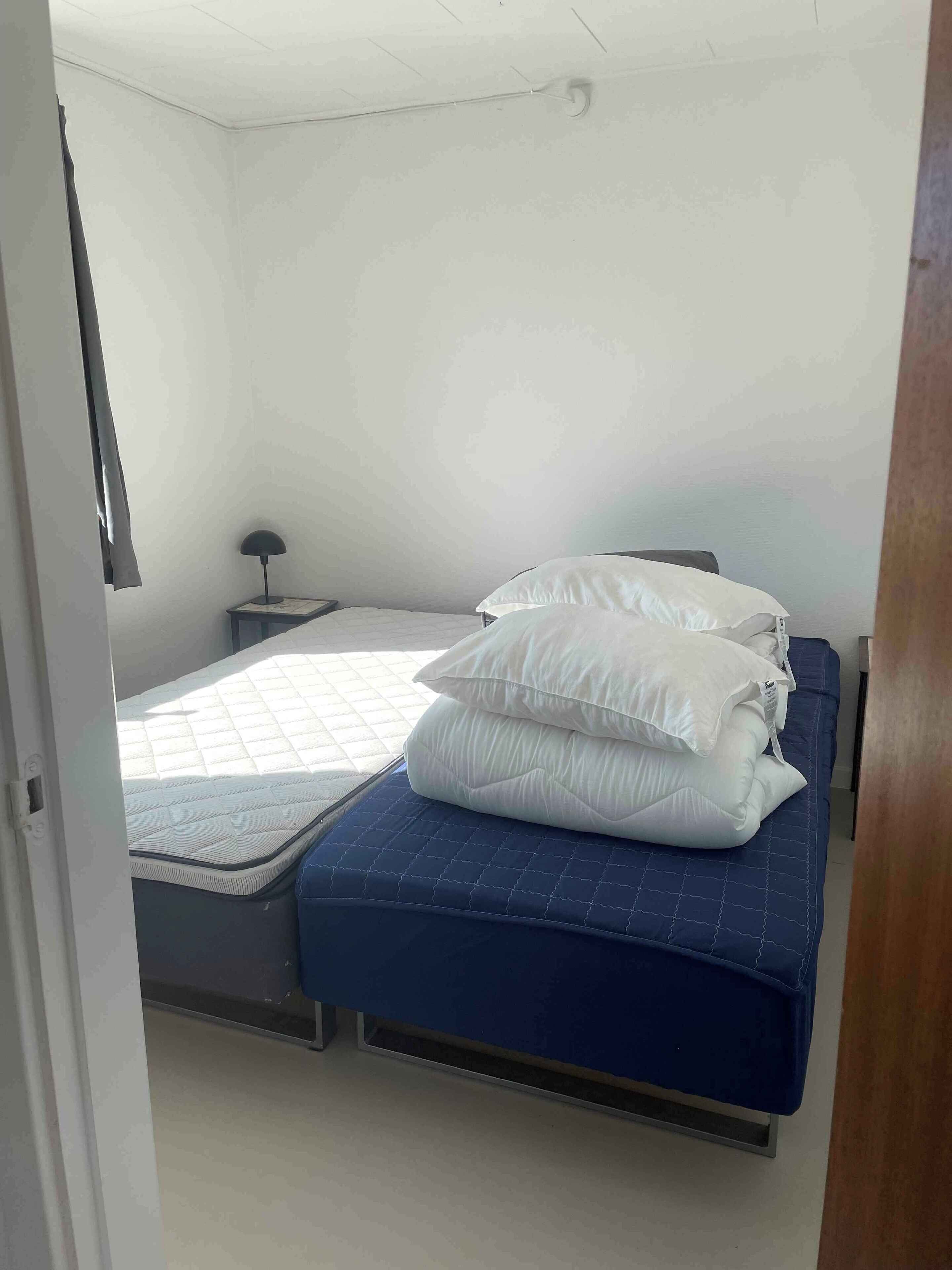 3 bedrooms, iron/ironing board, free WiFi