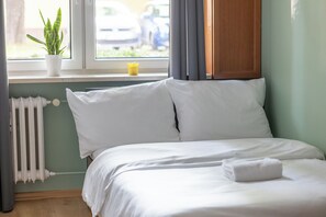 1 bedroom, iron/ironing board, WiFi, bed sheets