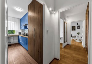 Fridge, microwave, stovetop, toaster