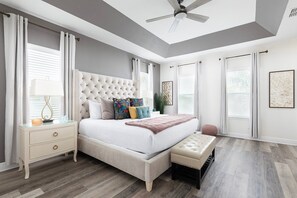 5 bedrooms, iron/ironing board, internet, bed sheets