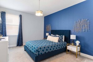 10 habitaciones, tabla de planchar con plancha y acceso a internet 