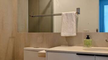 Hair dryer, towels