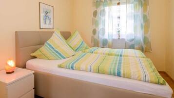 Ferienhaus | 2 Schlafzimmer, individuell eingerichtet, Bügeleisen/Bügelbrett