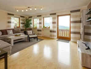 House | Living area - Panoramic View 4 (Bodenmais)