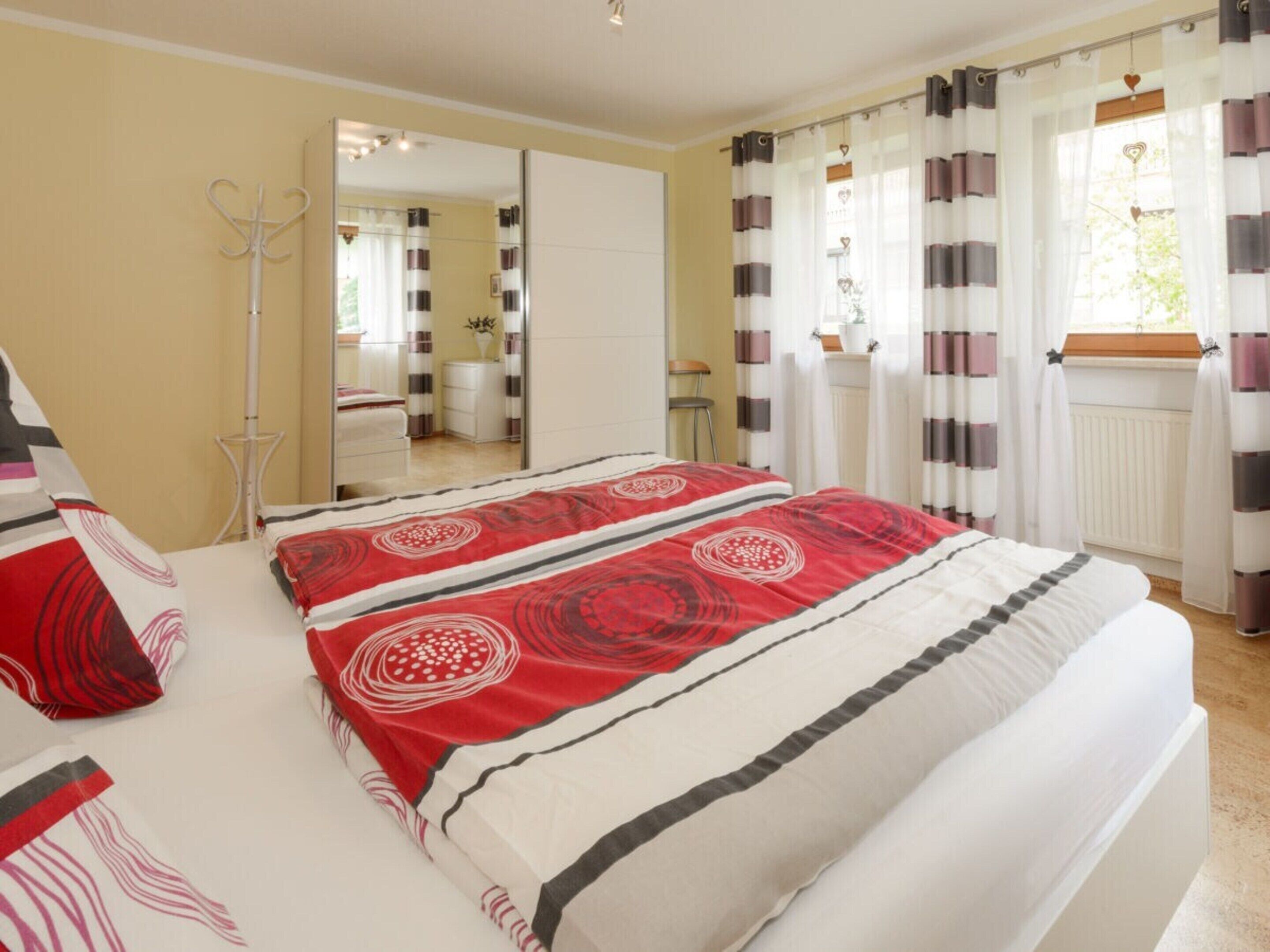 Ferienhaus | 2 Schlafzimmer, individuell eingerichtet, Bügeleisen/Bügelbrett