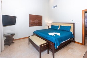 3 Schlafzimmer, kostenloses WLAN, Bettwäsche, Rollstuhlgeeignet