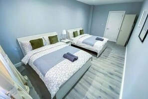 1 Schlafzimmer, Bügeleisen/Bügelbrett, Reisekinderbett, WLAN