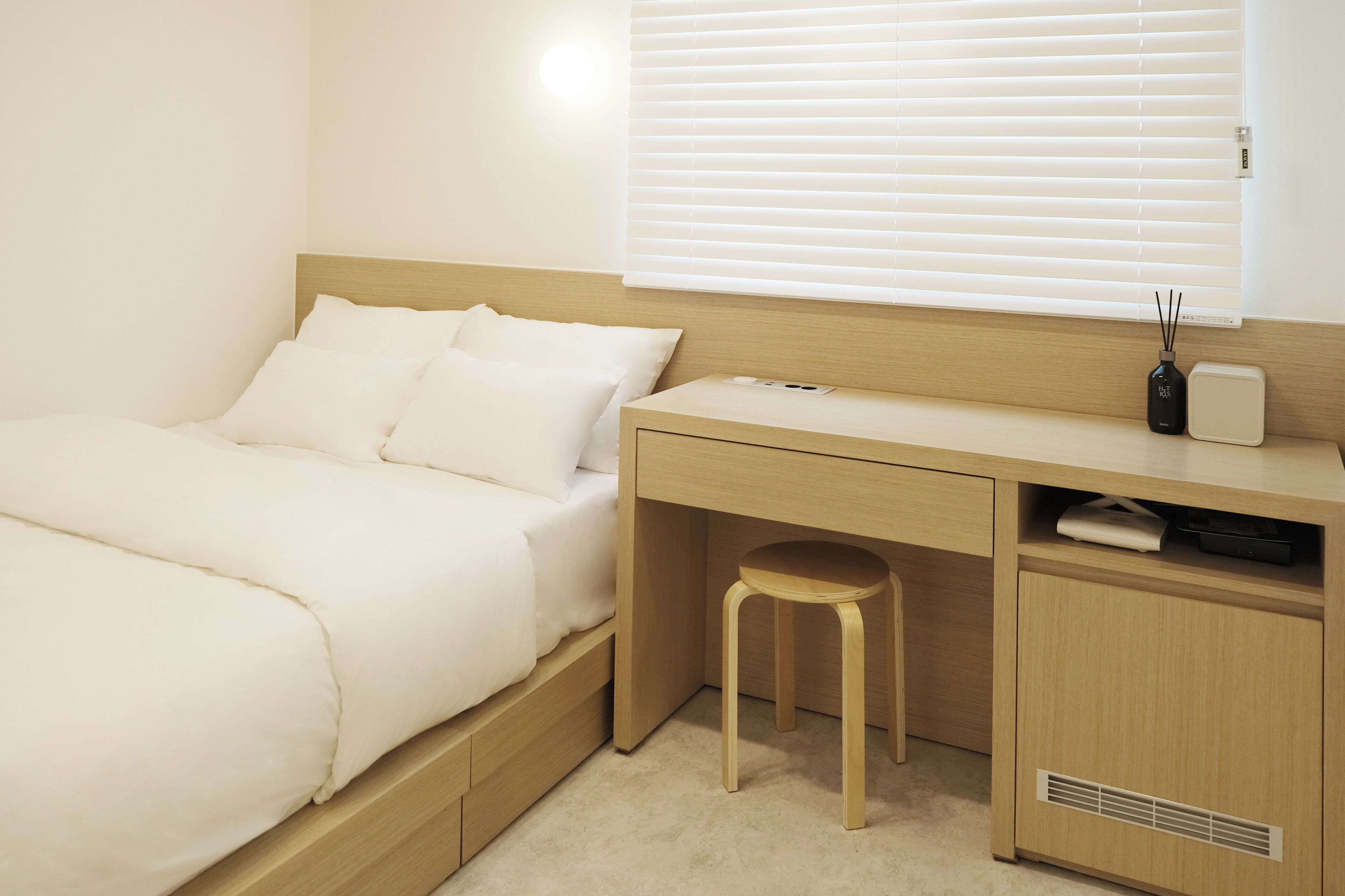 Wifi gratis y ropa de cama 