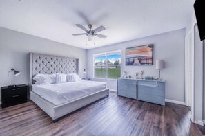 4 camere, ferro/asse da stiro, culla da viaggio, Wi-Fi gratuito