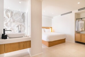 4 Schlafzimmer, Bügeleisen/Bügelbrett, WLAN, Bettwäsche