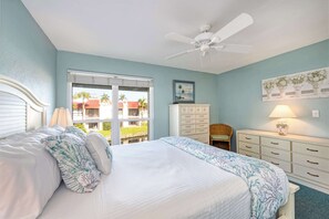 2 Schlafzimmer, Schreibtisch, Bügeleisen/Bügelbrett, WLAN