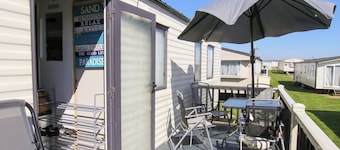 Big2vacation2 Exclusive at new beach caravan park