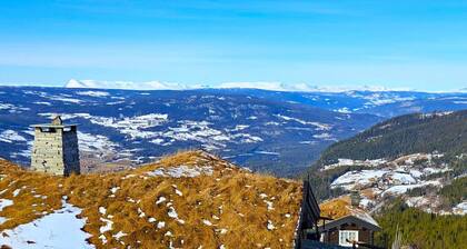 Cozy Mountain Cabin in Valdres – Breathtaking Views!