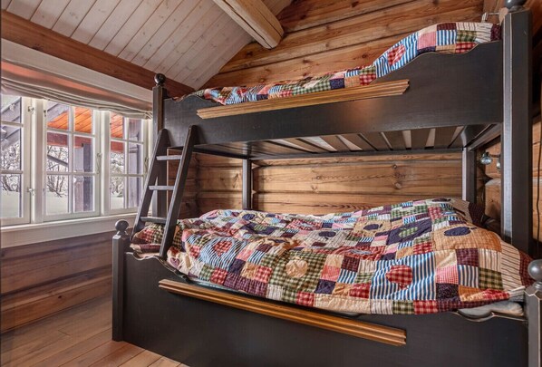 2 bedrooms, free WiFi