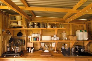 Fridge, stovetop, coffee/tea maker, toaster