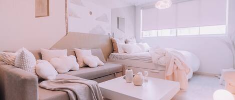 Kahden hengen huone, tupakointi kielletty | Silitysrauta/-lauta, ilmainen Wi-Fi, vuodevaatteet