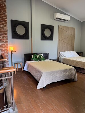 1 makuuhuone, silitysrauta/-lauta, ilmainen Wi-Fi, vuodevaatteet