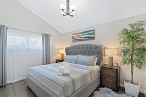 3 Schlafzimmer, Bügeleisen/Bügelbrett, WLAN, Bettwäsche