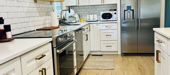 Carters Creek Cottage just minutes away from Franklin, Leipers Fork, South Hall.