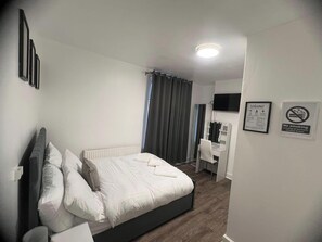 4 habitaciones, wifi gratis y ropa de cama 