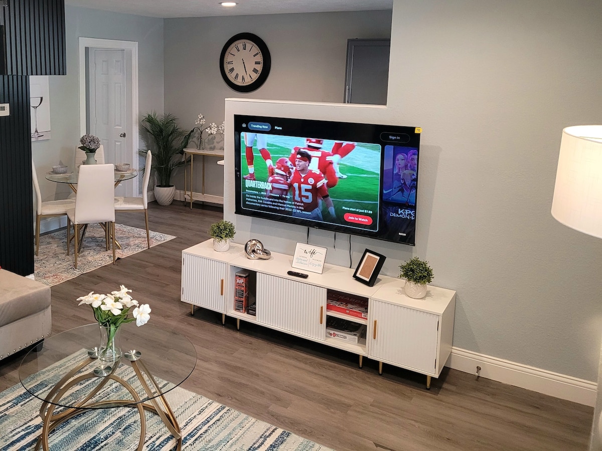 Photo 57 of Tranquil 2-bedroom pet friendly Apt mins from Downtown & Med. Center with WiFi