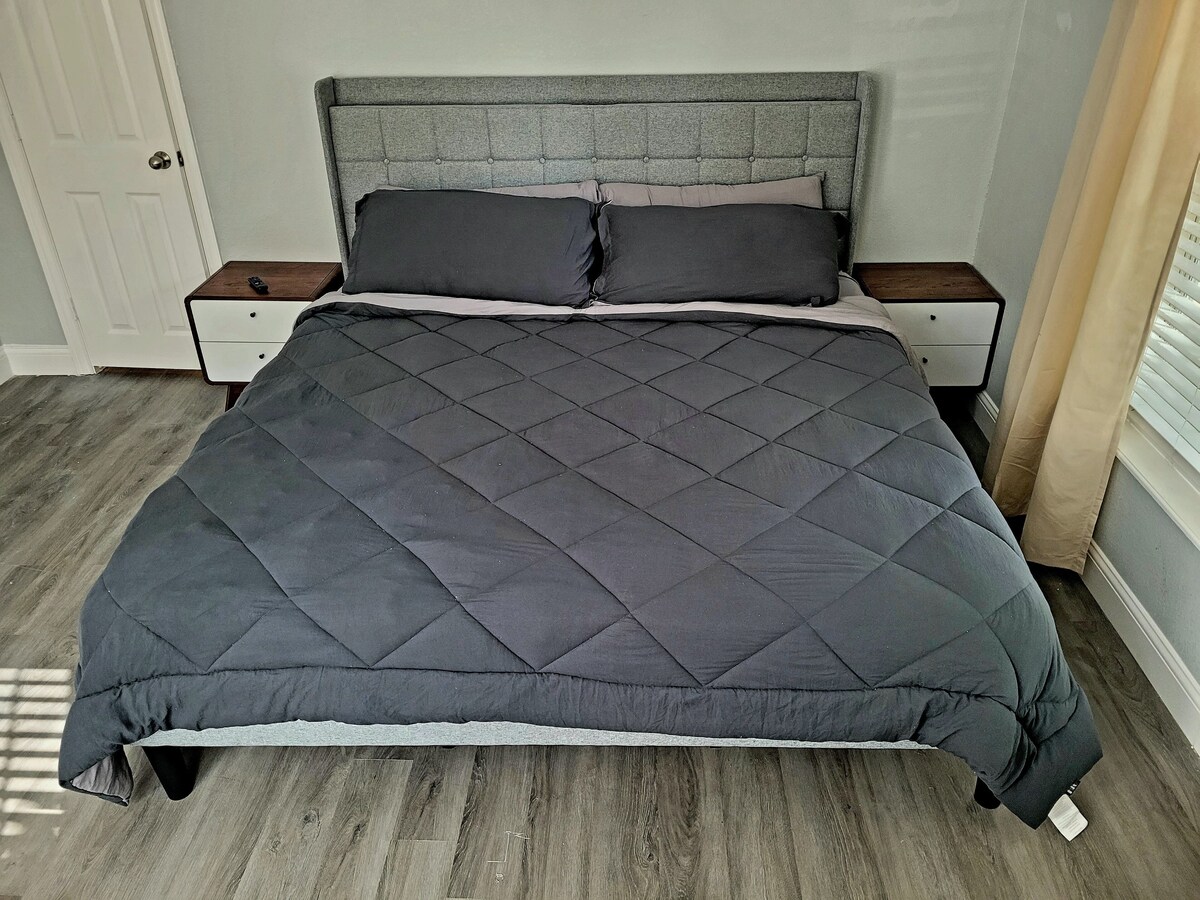 Photo 34 of Tranquil 2-bedroom pet friendly Apt mins from Downtown & Med. Center with WiFi